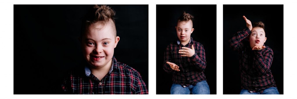 Trzy fotografie chłopca z zespołem downa