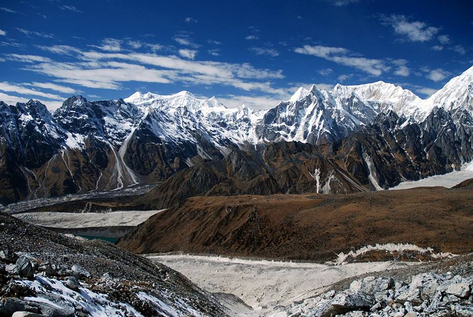 Górzysty teren Nepalu
