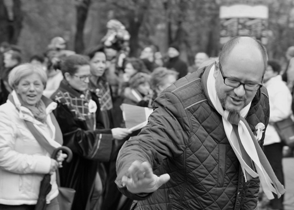 Adamowicz w tłumie